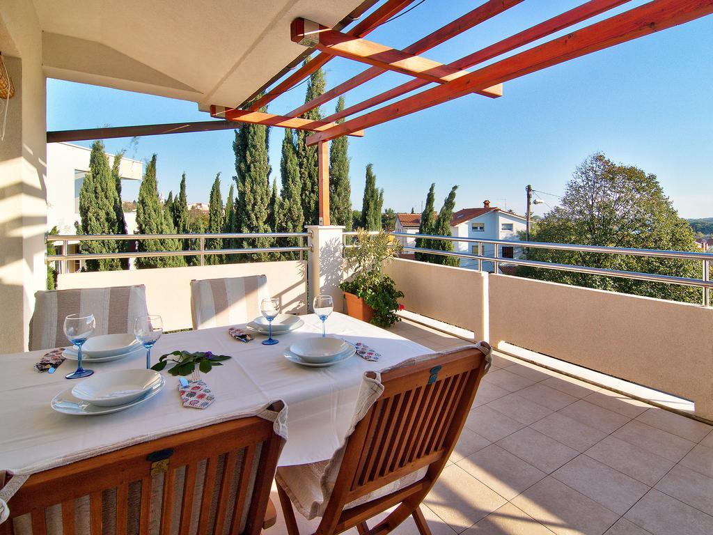 Apartments Ceja Near Sea Medulin Room photo