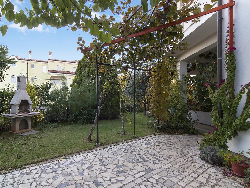 Apartments Ceja Near Sea Medulin Room photo